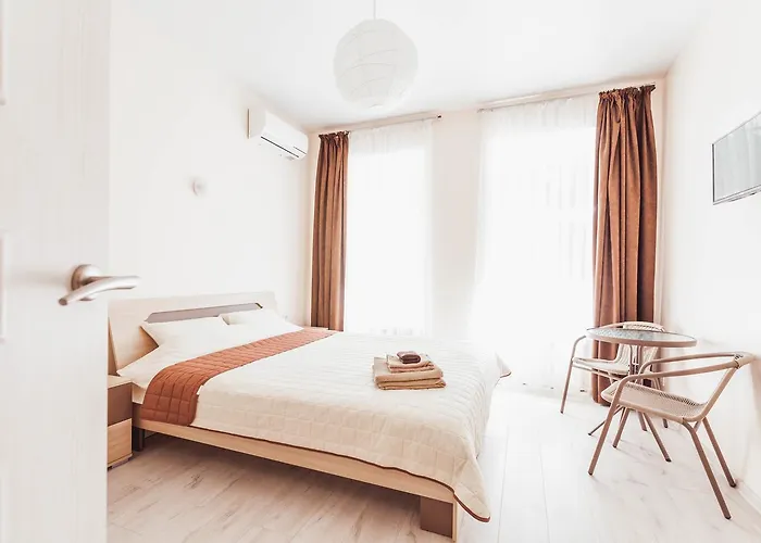 Near Deribasovskaya Apartmanhotel Odessza