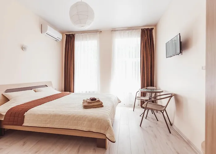 Near Deribasovskaya 3*